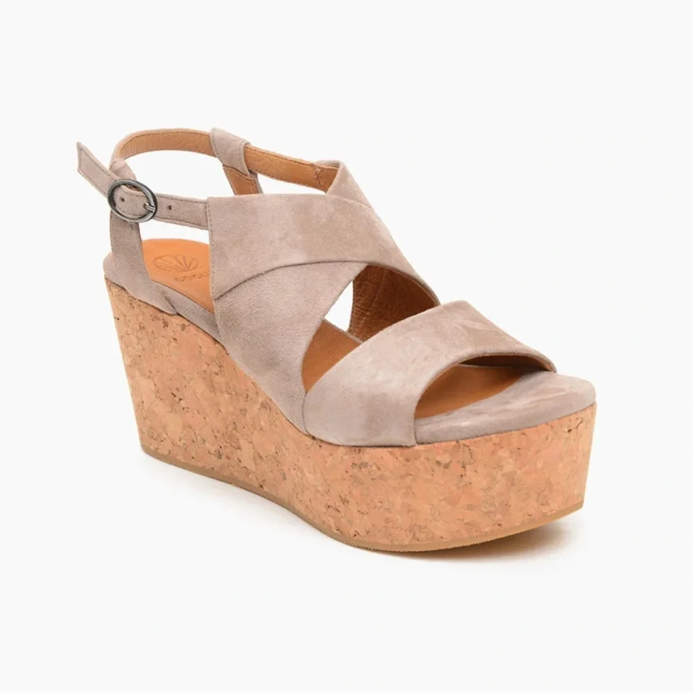 Coclico Taupe Wedge Sandals size 41